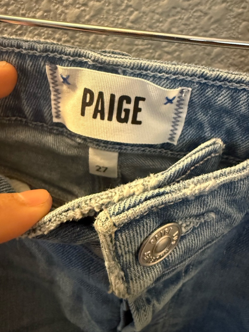 PAIGE Light Blue Skinny Jeans with Distressed Knee - Picture 3 of 3